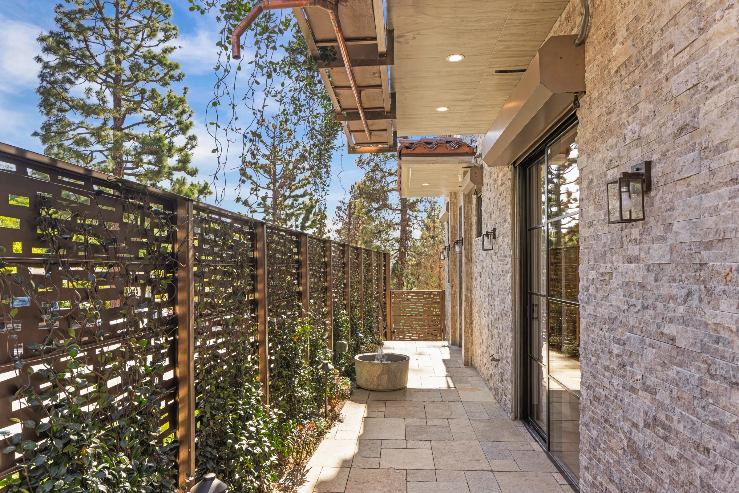 Autonomous Detection